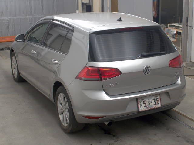 2014 Volkswagen ゴルフ TSIコンフォートラインブルーモ auction photo 2