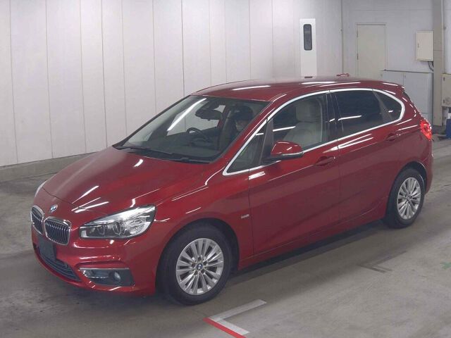 2017 BMW 2 Series 218D Luxury auction photo 4