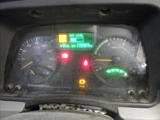 2020 Mitsubishi Fuso Canter dump auction photo 6
