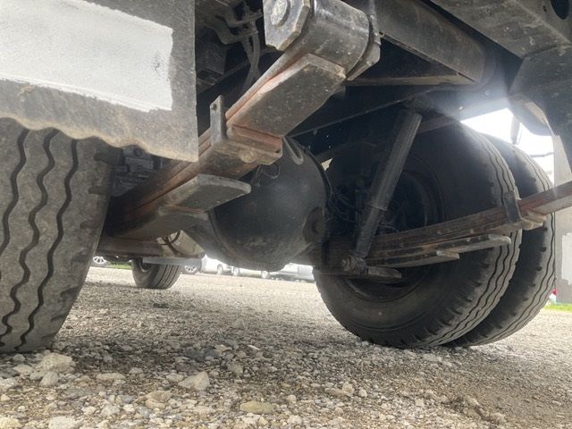 2018 Isuzu Elf dump auction photo 8