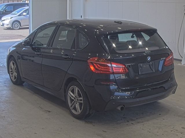 2015 BMW 2 Series アクティブツアラー 218I Mスポー auction photo 2