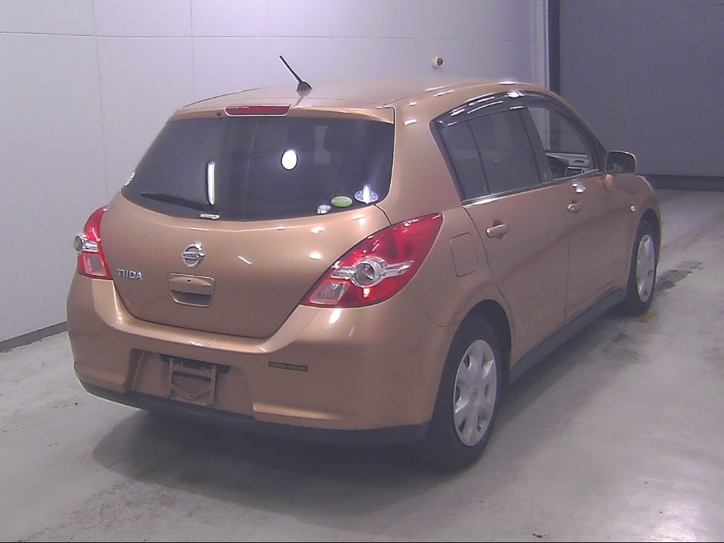 2009 Nissan ティーダ 15M auction photo 2