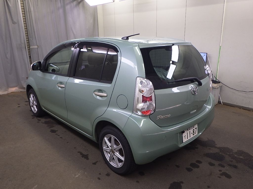 2011 Toyota Passo 4WD +Hana auction photo 5