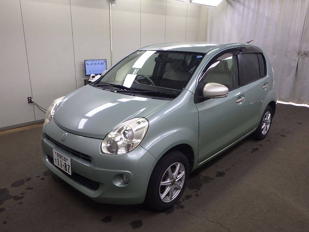 2011 Toyota Passo 4WD +Hana auction photo 4