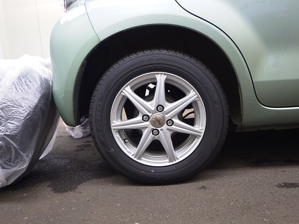 2011 Toyota Passo 4WD +Hana auction photo 9