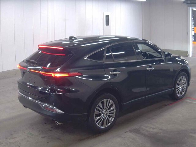 2023 Toyota Harrier Z auction photo 5