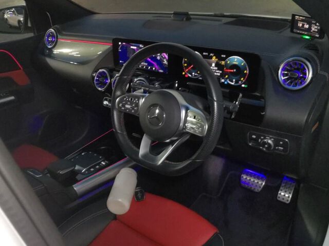 2021 Mercedes-Benz B-Class B200D AMGライン auction photo 3