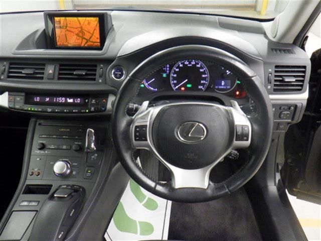 2011 Lexus CT200h バージョンC auction photo 5