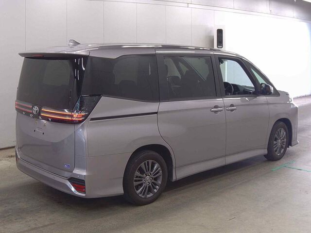2024 Toyota Voxy S-G auction photo 5