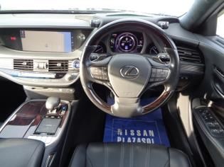 2018 Lexus LS LS500h/version L 4W auction photo 4