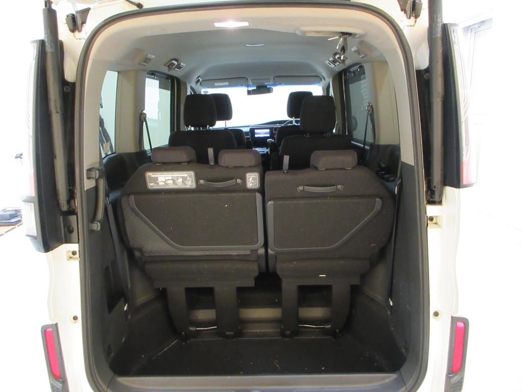 2019 Honda Stepwgn Honda Sensing (7 seats) auction photo 9
