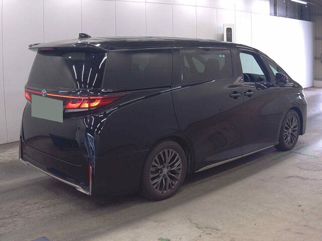 2025 Toyota Vellfire Z Premier auction photo 5