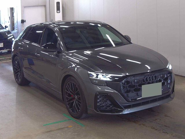 2024 Audi SQ8 ベースグレード 4WD Japan auction vehicle
