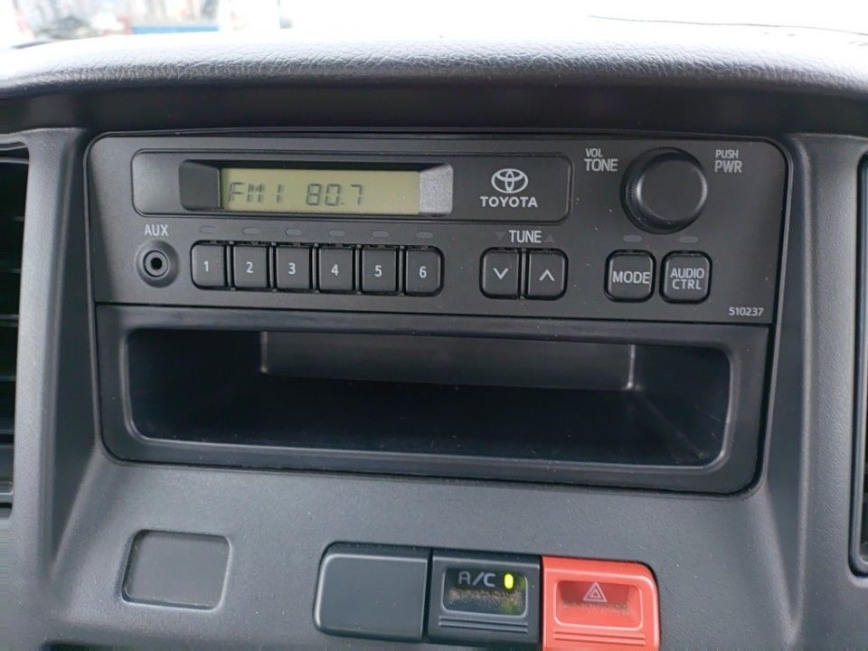 2021 Toyota TownAce auction photo 11