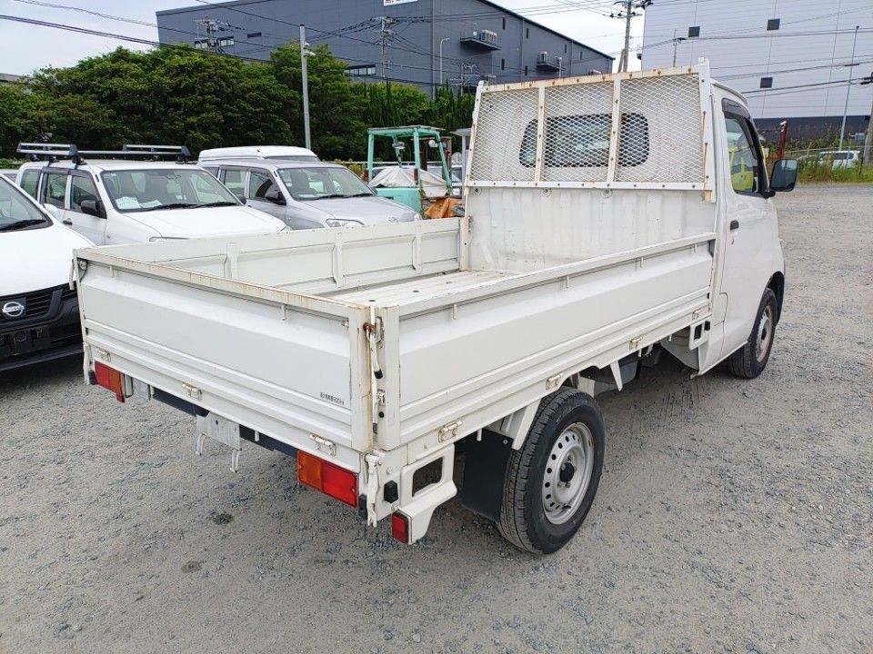 2021 Toyota TownAce auction photo 2