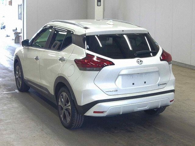 2021 Nissan Kicks X auction photo 2