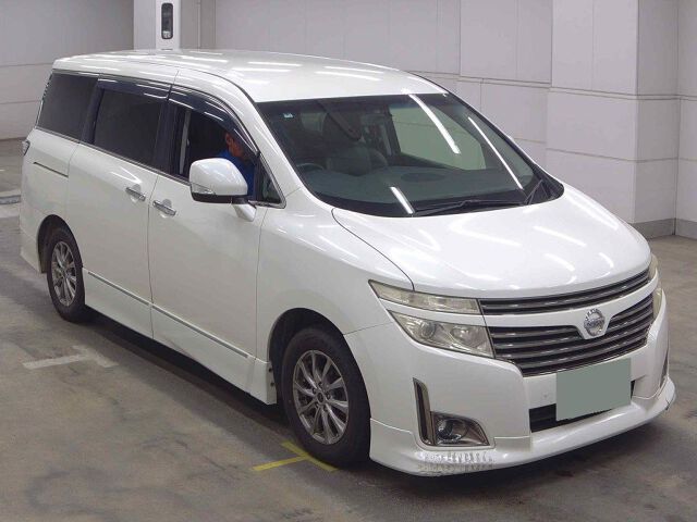 2012 Nissan Elgrand 250HSアーバンクロム 4WD Japan auction vehicle