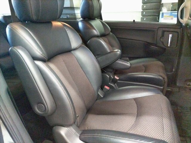 2012 Nissan Elgrand 250HSアーバンクロム 4WD auction photo 6
