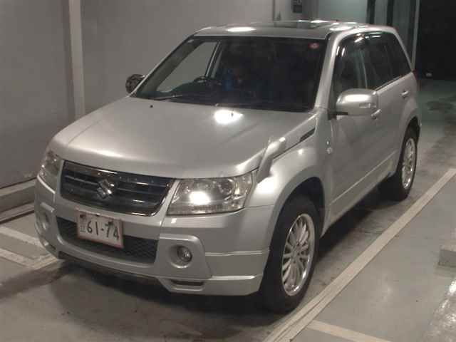 2007 Suzuki エスクード 4WD 2.7サロモンリミテッド auction photo 4