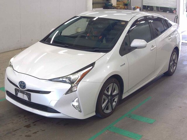 2017 Toyota Prius A Touring Selection auction photo 4