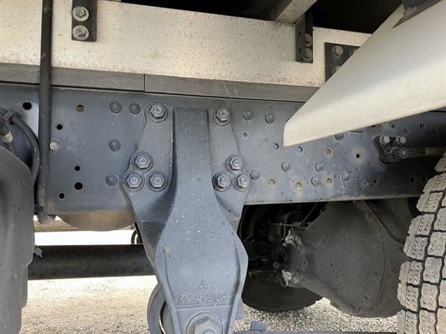 2019 Mitsubishi Fuso Fighter Refrigerated and frozen trucks auction photo 6