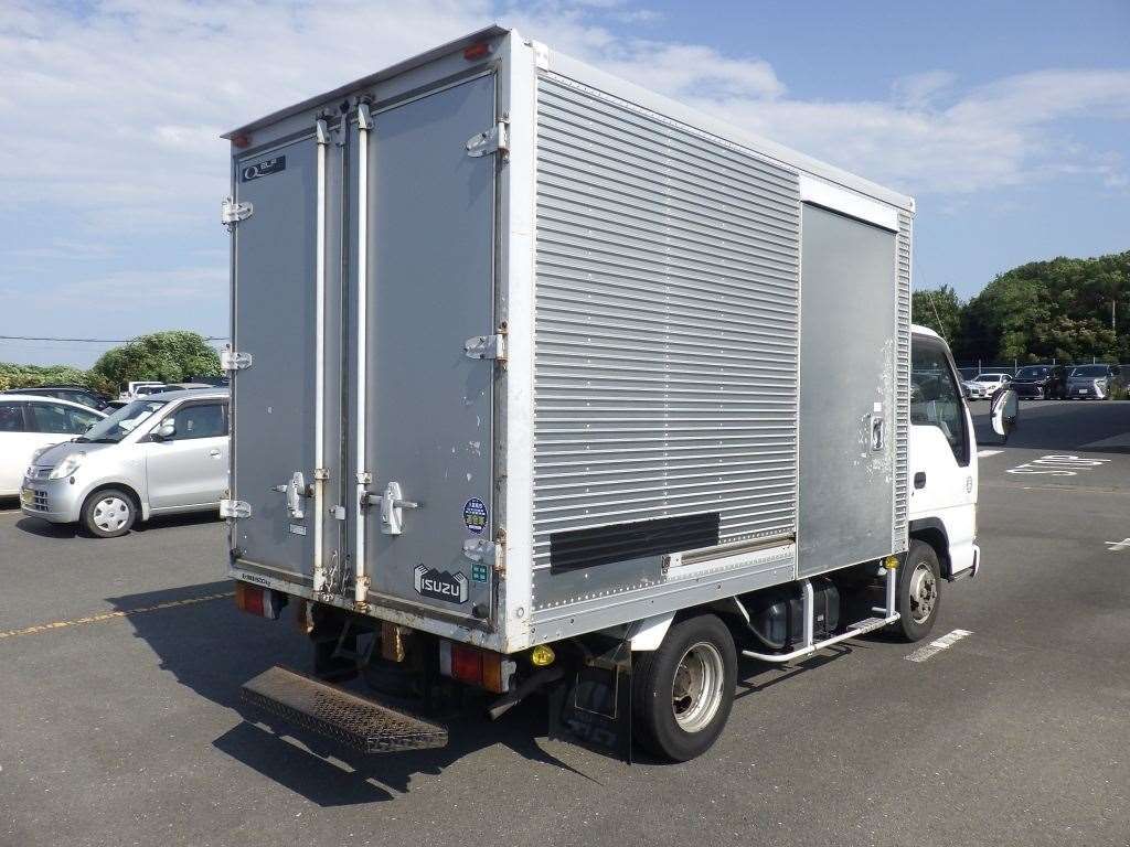 2004 Isuzu Elf アルミバン auction photo 2
