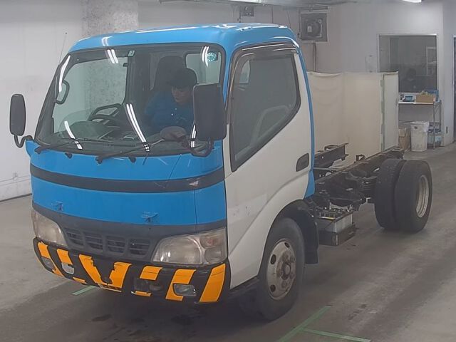 2006 Toyota Dyna chassis auction photo 4