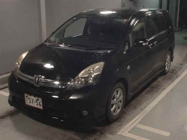 2013 Toyota Isis プラタナVセレクション auction photo 4
