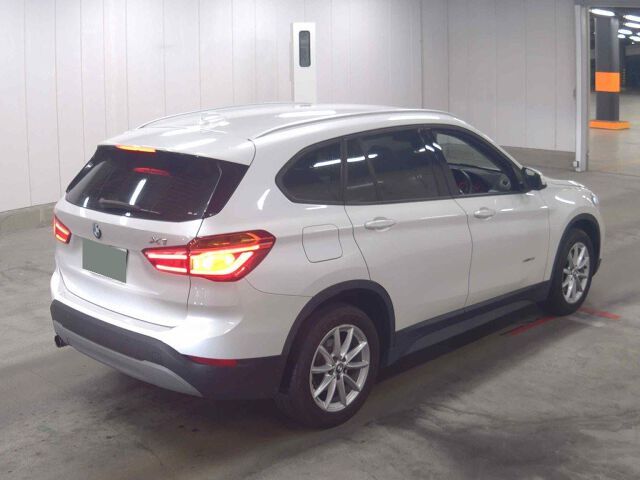 2017 BMW X1 XDRIVE18D 4WD auction photo 5