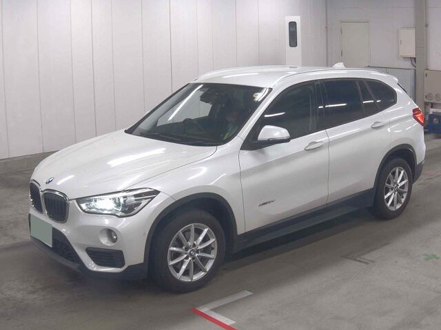 2017 BMW X1 XDRIVE18D 4WD auction photo 4