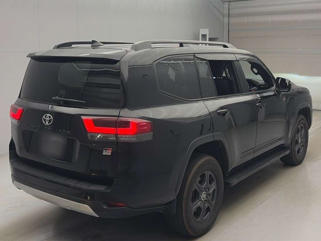 2023 Toyota Land Cruiser GRスポーツ 4WD auction photo 2