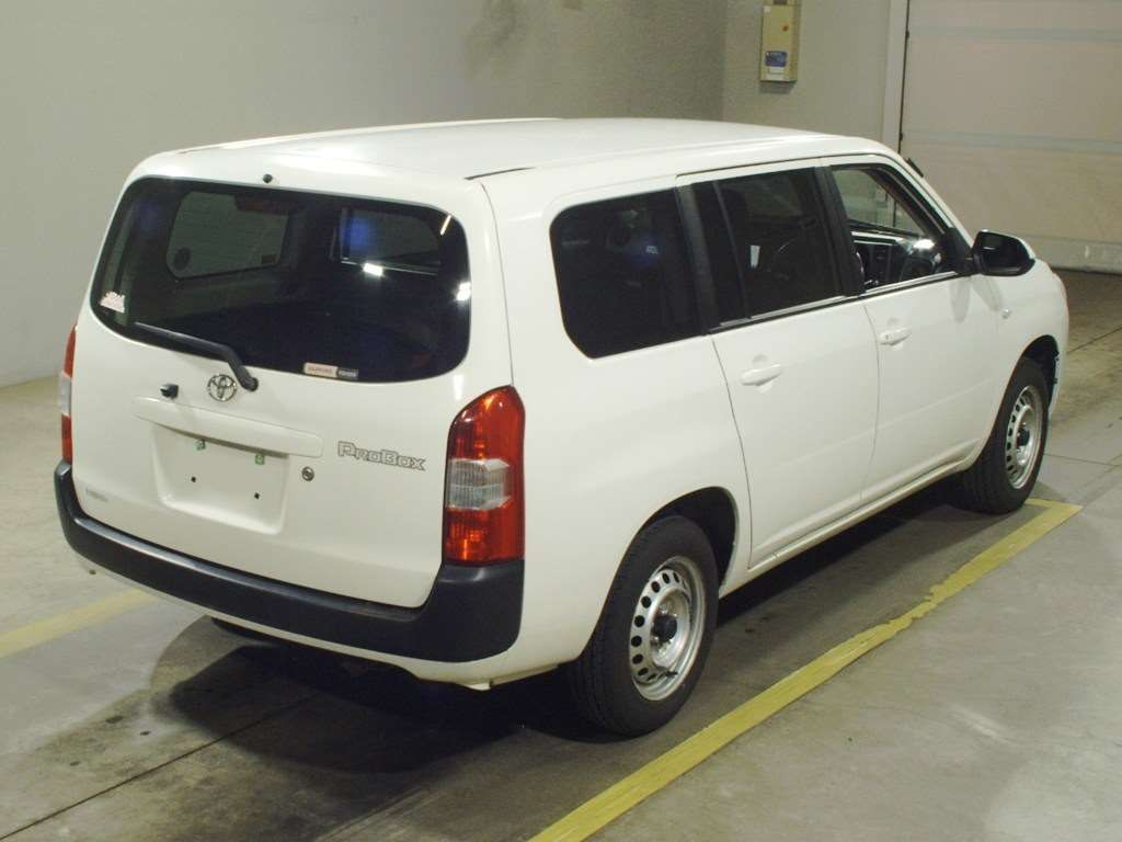2021 Toyota Probox GL 4WD auction photo 2