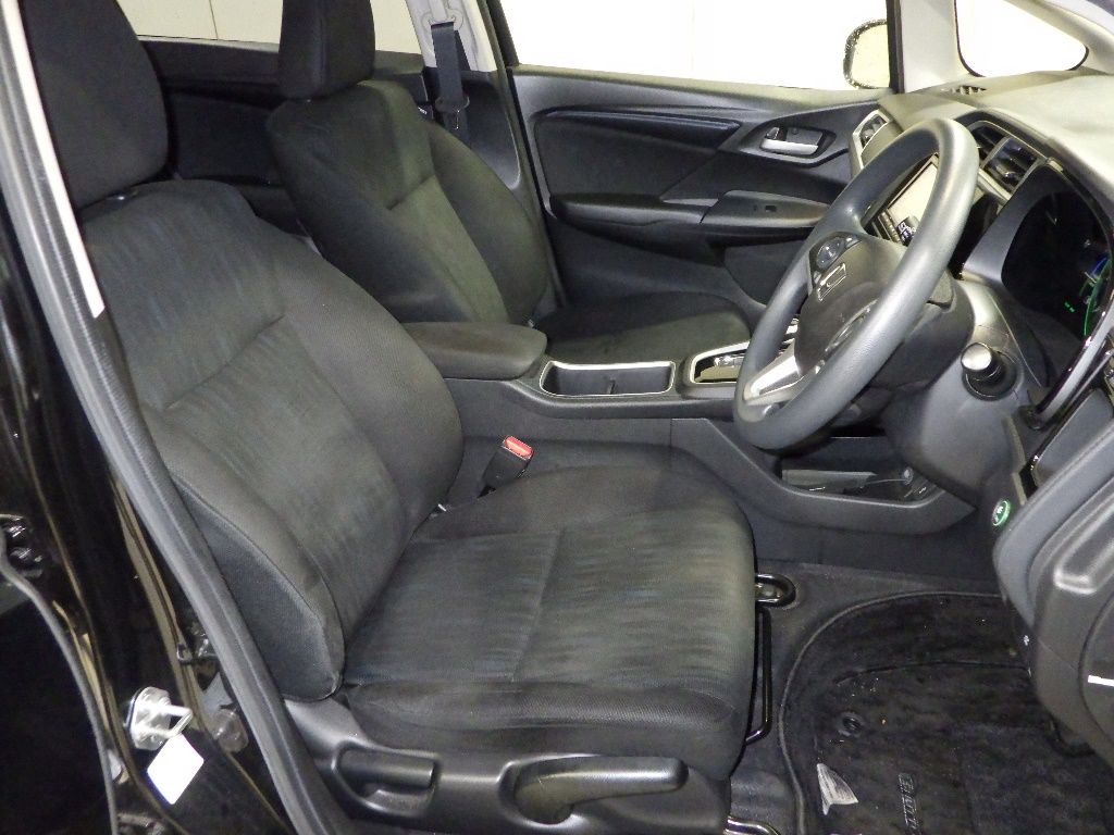 2021 Honda Shuttle ハイブリッドホンダセンシング auction photo 6