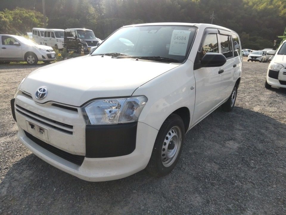 2022 Toyota Probox Japan auction vehicle