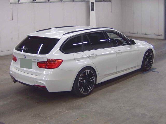 2014 BMW 3 Series 320IツリングMスポ auction photo 5