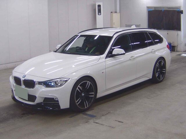 2014 BMW 3 Series 320IツリングMスポ auction photo 4