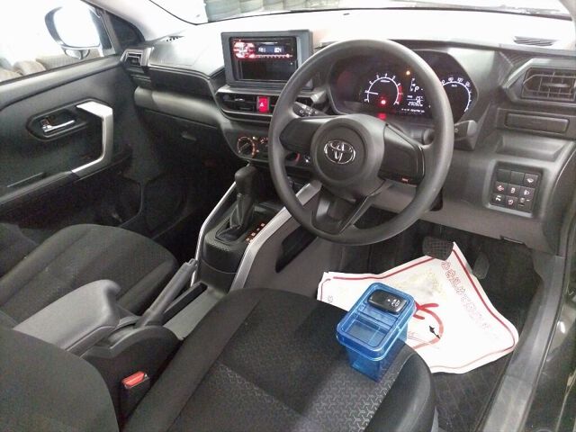 2023 Toyota Raize X 4WD auction photo 3