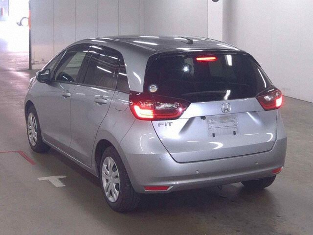 2021 Honda Fit ベーシック auction photo 2