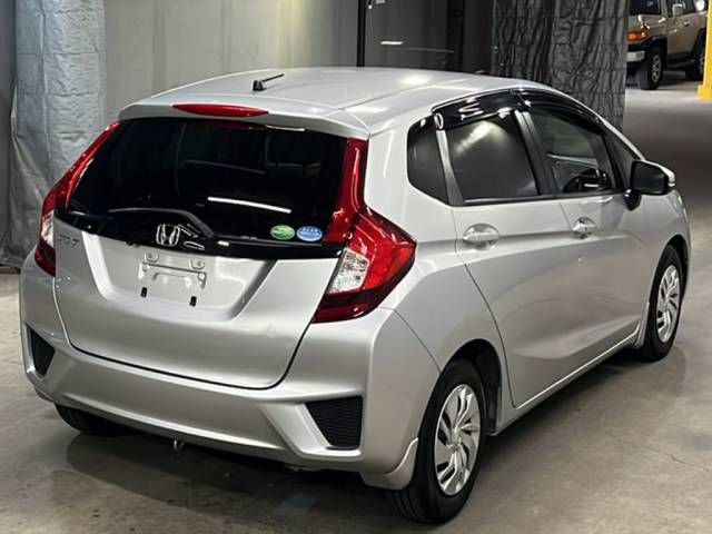 2017 Honda Fit 13G・Fパッケージあんしん auction photo 5
