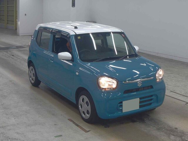 2023 Suzuki Alto ハイブリッドS Japan auction vehicle