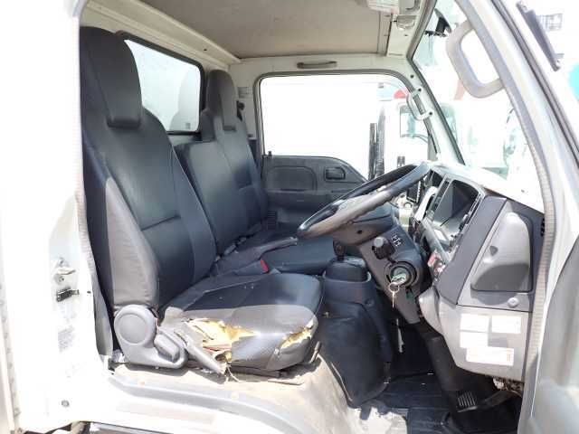 2010 Isuzu Elf 1.5T ドライバン auction photo 6