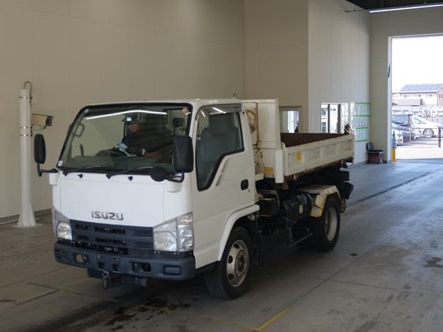 2009 Isuzu Elf 3-Ten Dump Japan auction vehicle