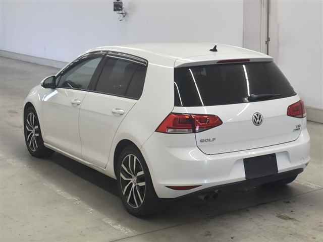 2015 Volkswagen VWゴルフ5HB TSIハイラインBMT auction photo 2