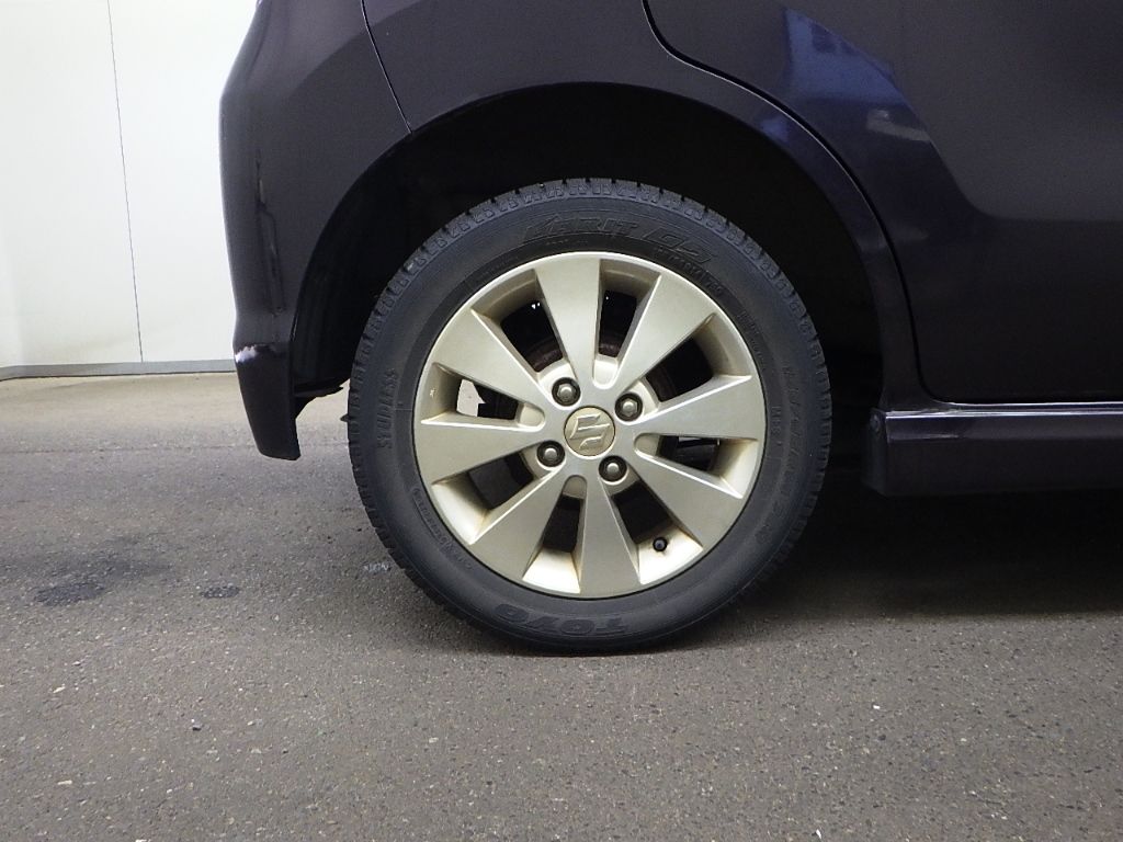2010 Suzuki Wagon R 4WD スティングレーX auction photo 9