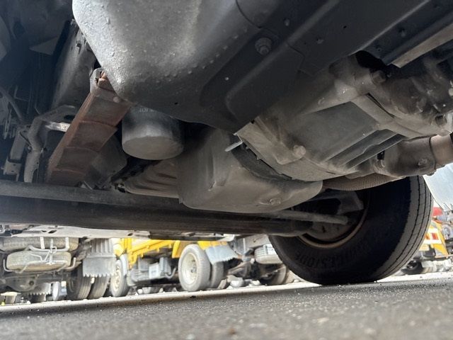 2005 Isuzu Elf バキューム auction photo 11