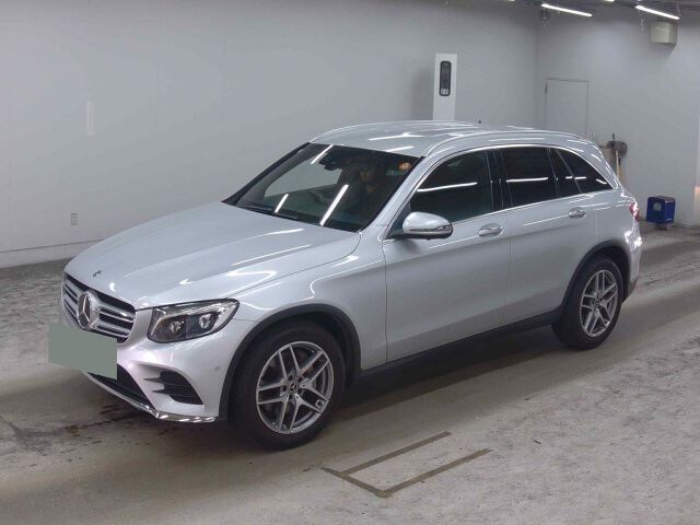 2017 Mercedes-Benz GLC GLC220D4 M Sport 4WD auction photo 4