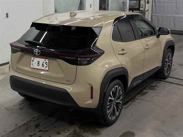 2023 Toyota Yaris Cross Z 4WD auction photo 5