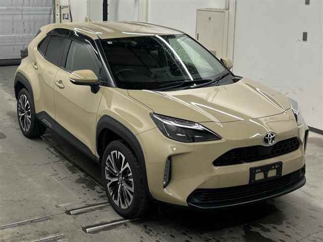 Japan Auction Vehicles 10 2023 Toyota Yaris Cross Z 4WD auction photo
