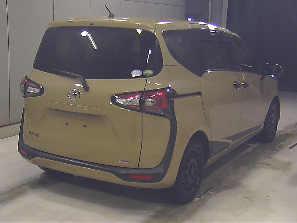 2019 Toyota Sienta G-Gramp auction photo 2