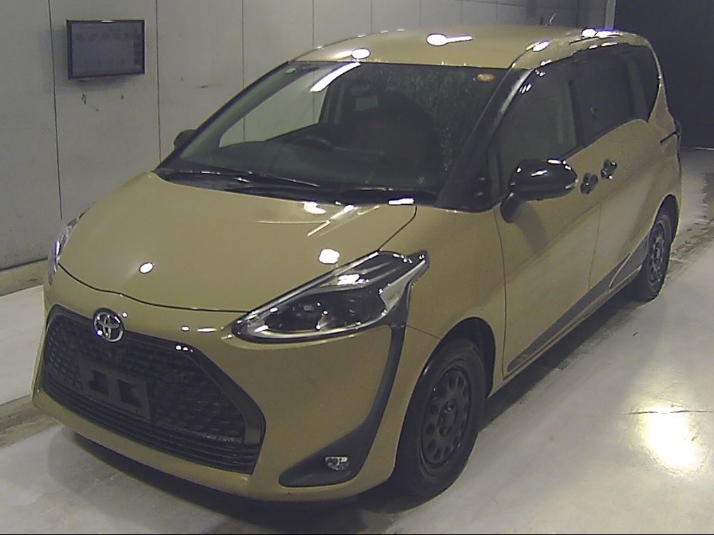 2019 Toyota Sienta G-Gramp auction photo 4